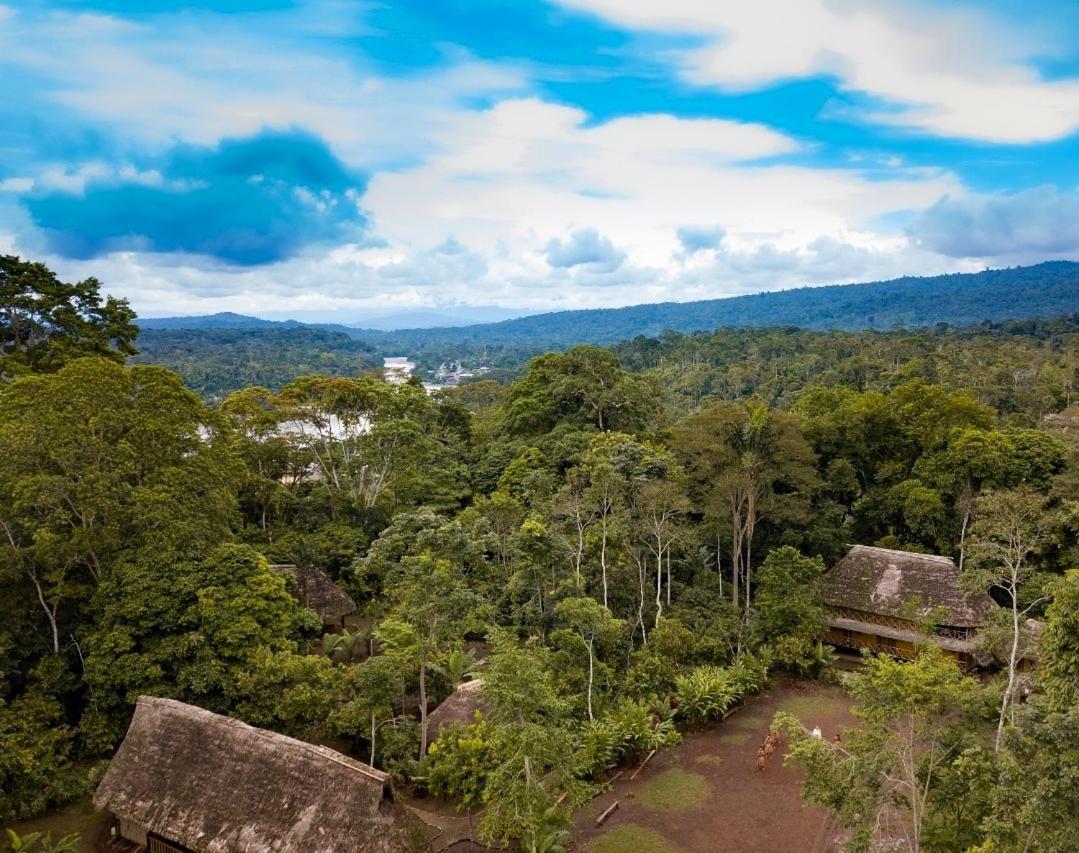 Shipati Lodge Puerto Misahuallí Eksteriør billede